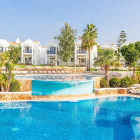 Primary image 1 MarSenses Paradise Club Hotel, エステレンクス ホテル