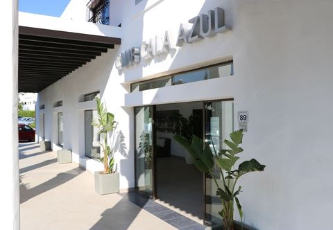 Lainnya Club Cala Azul