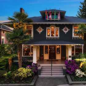 Primary image 1 Seattle Gaslight Inn, Hotel Benaroya Hall