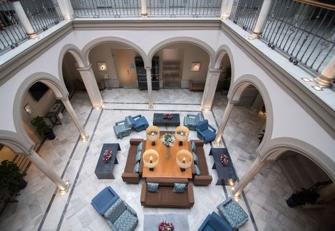 Lainnya Petit Palace Marqués Santa Ana