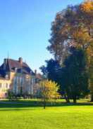 Primary image Château De Vault De Lugny