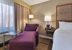 기타 6 Hampton Inn Waterbury
