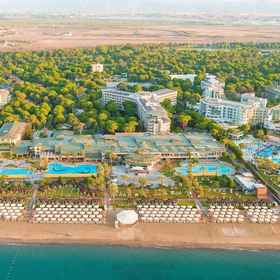 Primary image1貝萊克松樹海灘全包式住宿,塞里克飯店