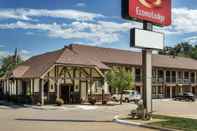 Lain-lain Econo Lodge University