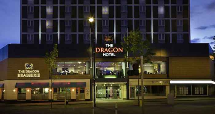 อื่นๆ The Dragon Hotel