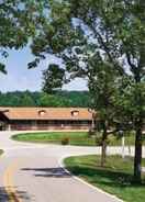 Imej utama Burr Oak Lodge & Conference Center