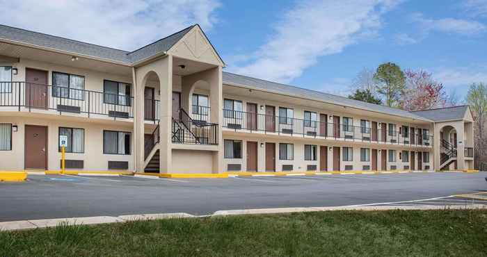 Lainnya Super 8 by Wyndham Burlington NC