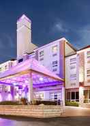 Imej utama Best Western Plus Sandusky Hotel & Suites