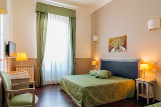 기타 4 Ambasciatori Hotel