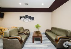 Others 2 Sapphire Inn & Suites