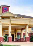 Imej utama Comfort Suites Texas Ave.