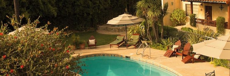 Others Blue Iguana Inn