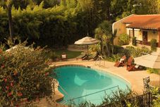 อื่นๆ Blue Iguana Inn