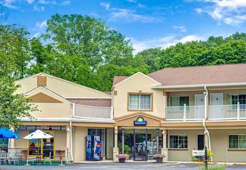 Others Days Inn by Wyndham Ridgefield