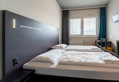 Others 3 a&o München Hackerbrücke