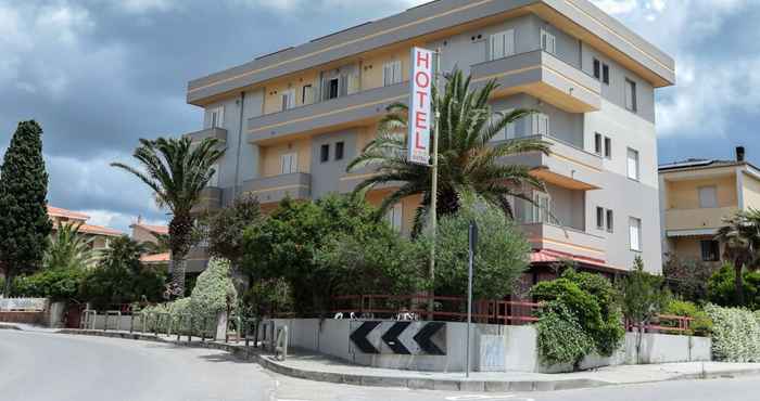 Others Hotel Mistral