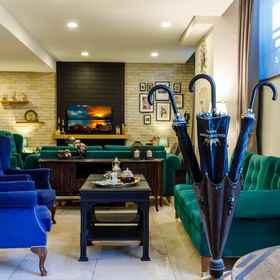 Primary image1金色皇冠飯店,Full Moon Shoes飯店