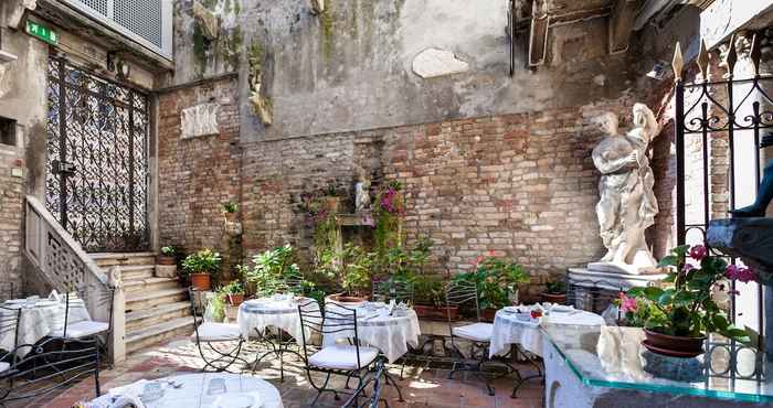 Lainnya Hotel Al Ponte Mocenigo