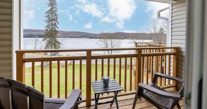 Others GetAways At Haliburton Heights