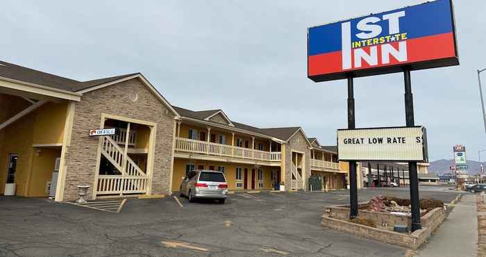 อื่นๆ First Interstate Inn