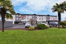 其他 Clackamas Inn & Suites