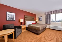 其他 6 Clackamas Inn & Suites