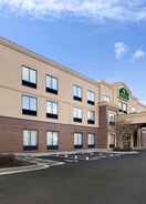 Imej utama La Quinta Inn & Suites by Wyndham Springfield Airport Plaza