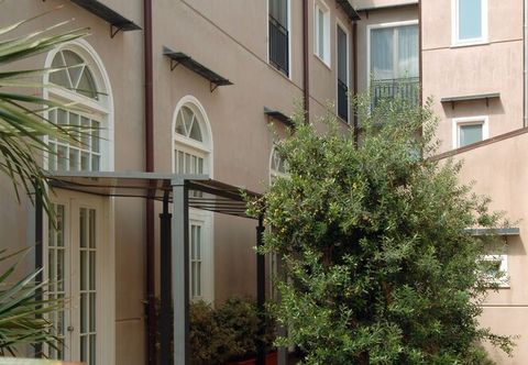 อื่นๆ Ucciardhome Grand