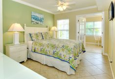 Others 4 Barefoot Beach Resort