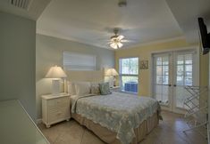 Others 7 Barefoot Beach Resort