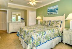 Others 5 Barefoot Beach Resort