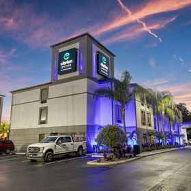 Primary image 1 克拉里昂点湖兰I-4, Joker Marchant Stadium 酒店