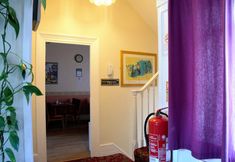 Others 2 Bow Guest House