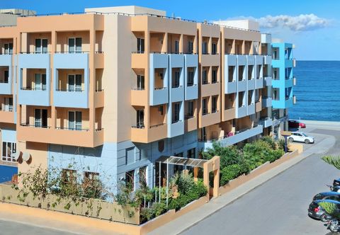 その他 Lefkoniko Bay