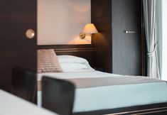 Others 4 Loano 2 Village