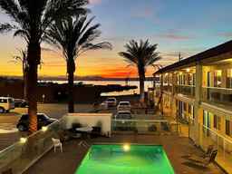 Sway Hotel, USD 97.78