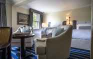 Others 4 The Relais Henley