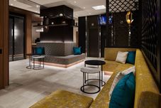 기타 the b akasaka-mitsuke