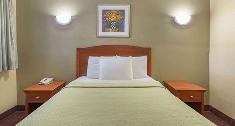 其他 2 Days Inn by Wyndham Elmsford / White Plains