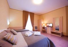 Others 6 Albergo La Collina
