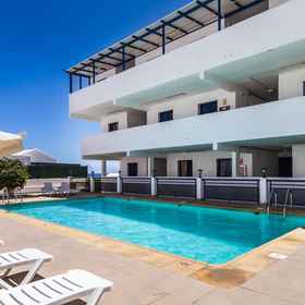 Primary image 1 ลาบรันดา ลอส โคโคเตโรส, โรงแรม & ที่พัก Playa de Los Pocillos