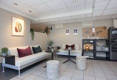 Others 2 Anker Hostel