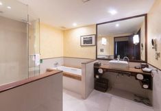 기타 4 Mascot Hotel