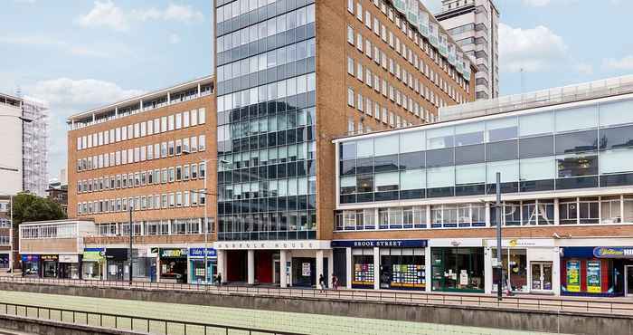 Lainnya Travelodge Croydon Central