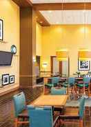 Imej utama Hampton Inn & Suites Chesapeake-Square Mall