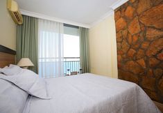 其他 5 Lara Otel +12 Only Adult