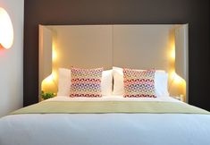 Lainnya 7 Campanile Shanghai Natural History Museum