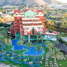 Primary image 1 ฮอลิเดย์ เวิลด์ ริโว - ทีนส์ โรงแรม, โรงแรม & ที่พัก Benalmadena