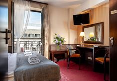 Others 2 Hotel Wielopole