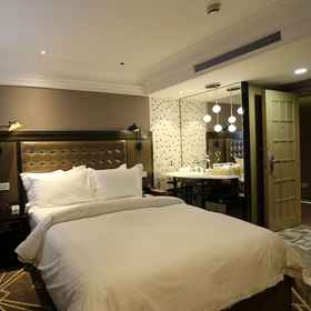 Primary image 1 锦江都城经典上海南京饭店, Shangri-La Pudong 酒店